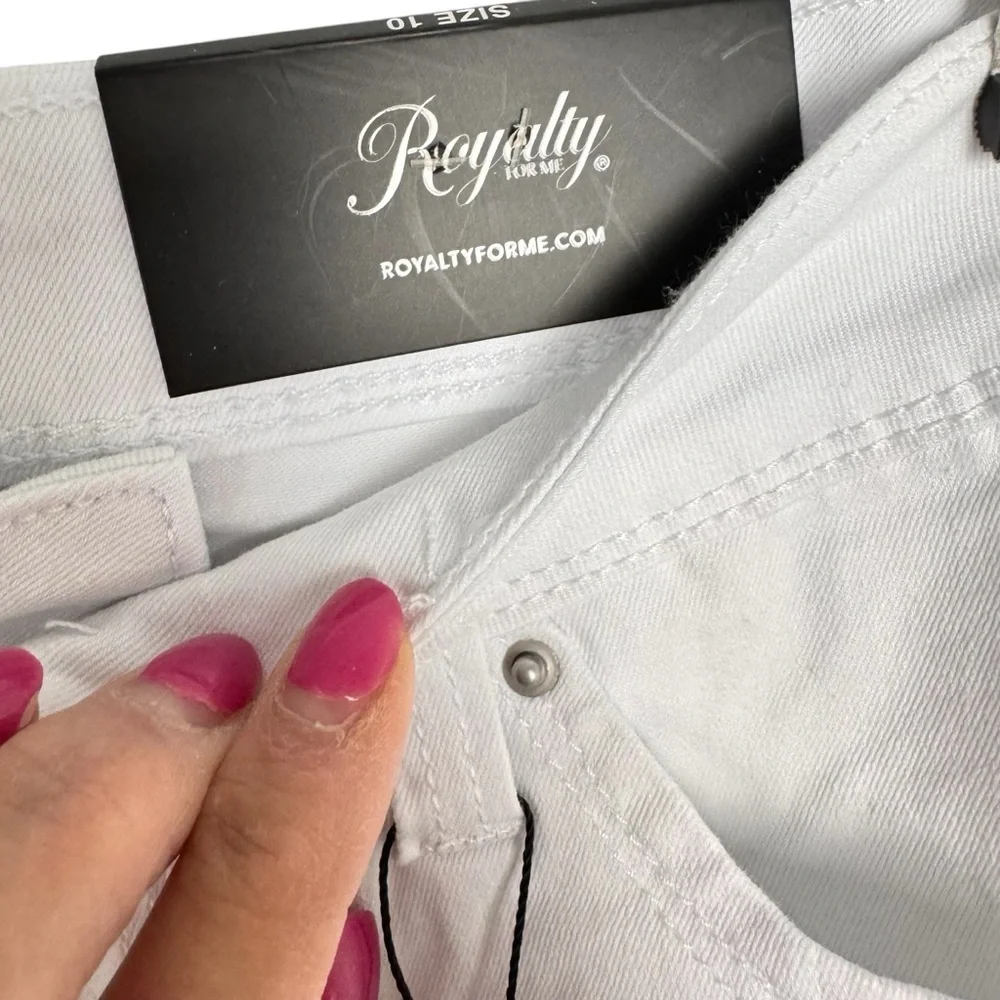 NWT Royalty for Me WWB mid rise boot cut white jeans size 10